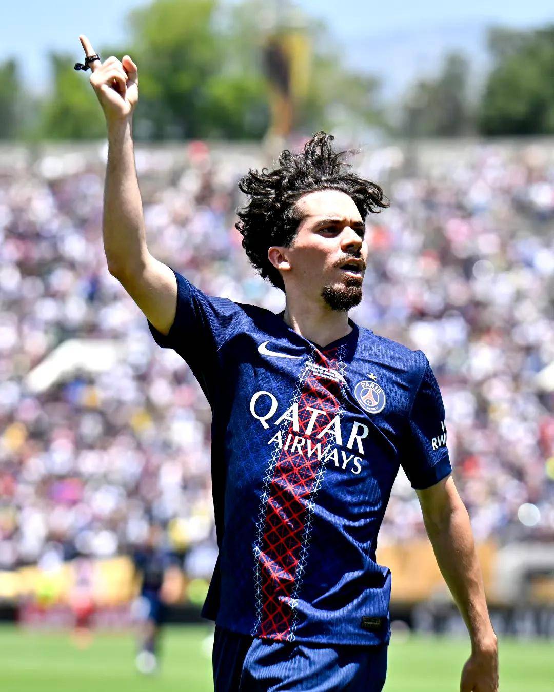 九游APP官网-冲刺阶段巴黎圣日耳曼强势反弹——中超节点到来，质疑声仍在，细节决定成败的简单介绍