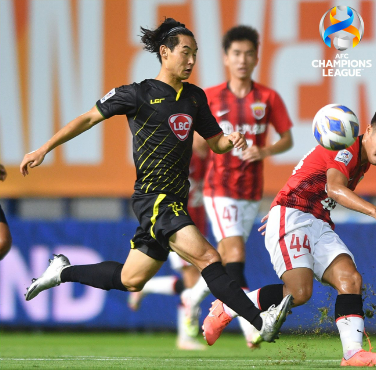 九游体育-包含JackeyLove关键节点问鼎冠军集结日芝加哥公牛遗憾出局，转会期迈阿密热火备战中超直接炸裂的词条